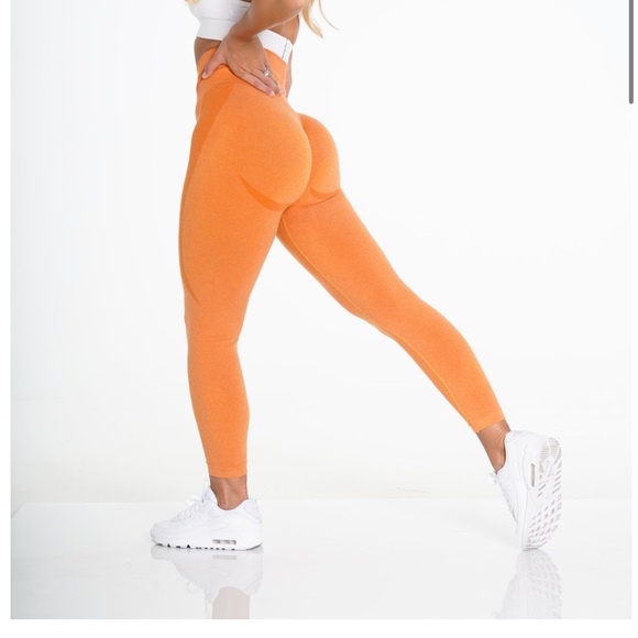 NVGTN Other - NVGTN sunset orange contour seamless leggings XS